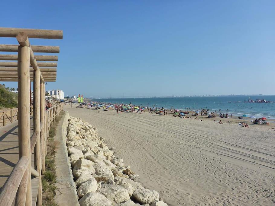 Apartamento En Puerto De Santa Maria, Playa Las Redes إل بويرتو دي سانتا ماريا المظهر الخارجي الصورة